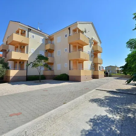 Apartments By The Sea Privlaka, Zadar - 13212 Privlaka (Zadar)